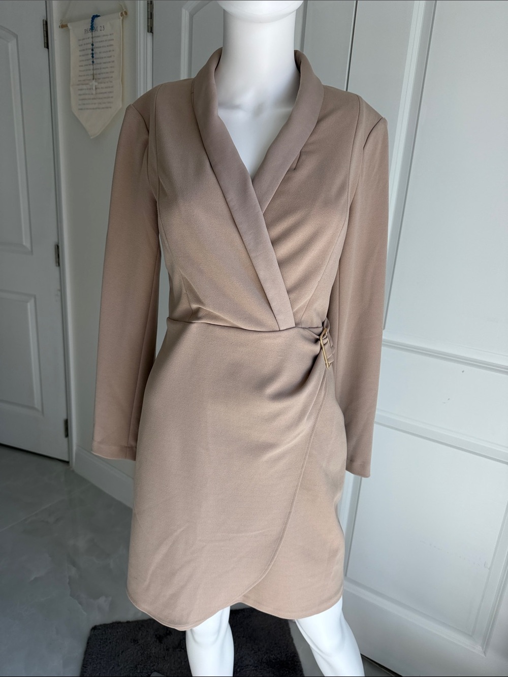 Tommy Hilfiger Long-Sleeve Taupe Dress with Side Buckle